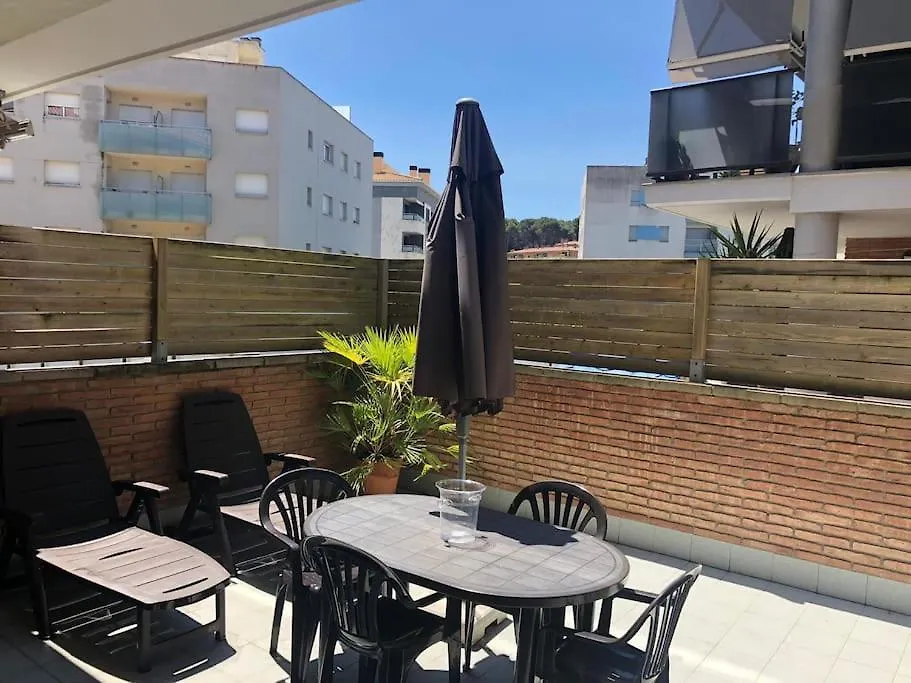 Apartamento Con Terraza A 300 M De La Playa Apartment Lloret de Mar 0*,  Spain