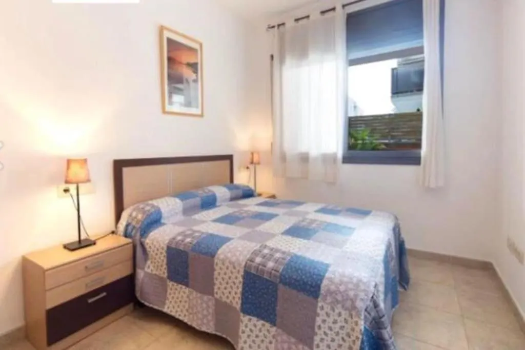 Apartamento Con Terraza A 300 M De La Playa Apartment Lloret de Mar