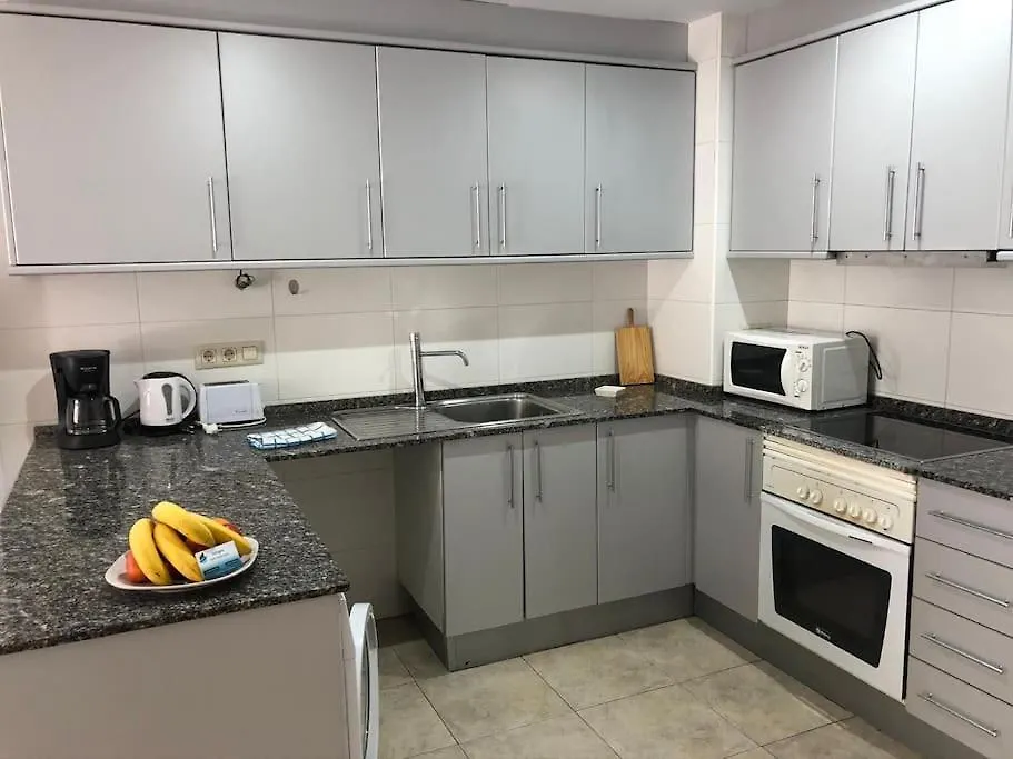 Apartamento Con Terraza A 300 M De La Playa Apartment Lloret de Mar