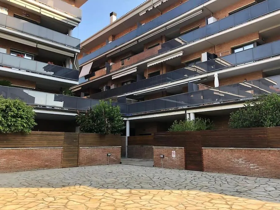 Apartamento Con Terraza A 300 M De La Playa Apartment Lloret de Mar